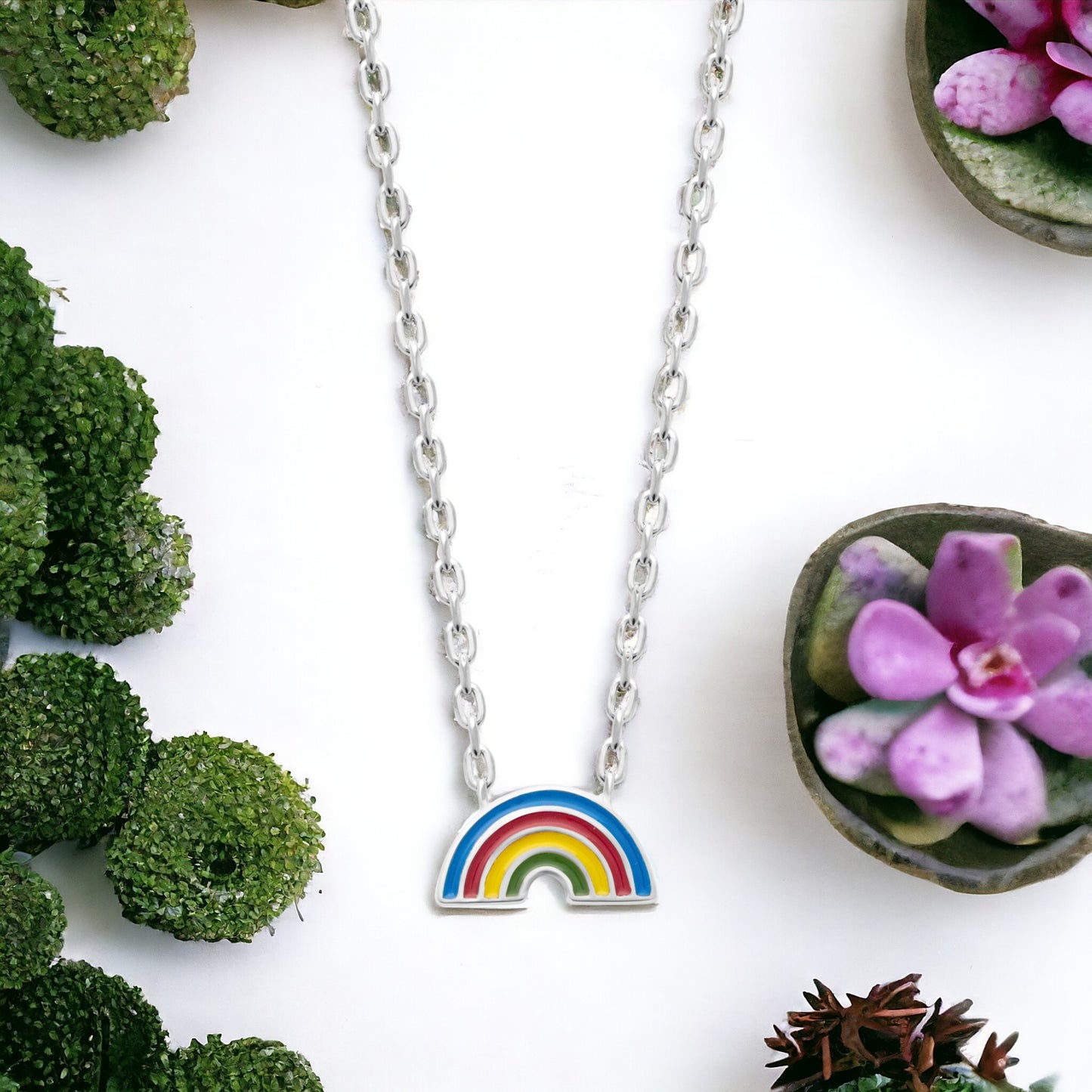 Noé silver rainbow necklace